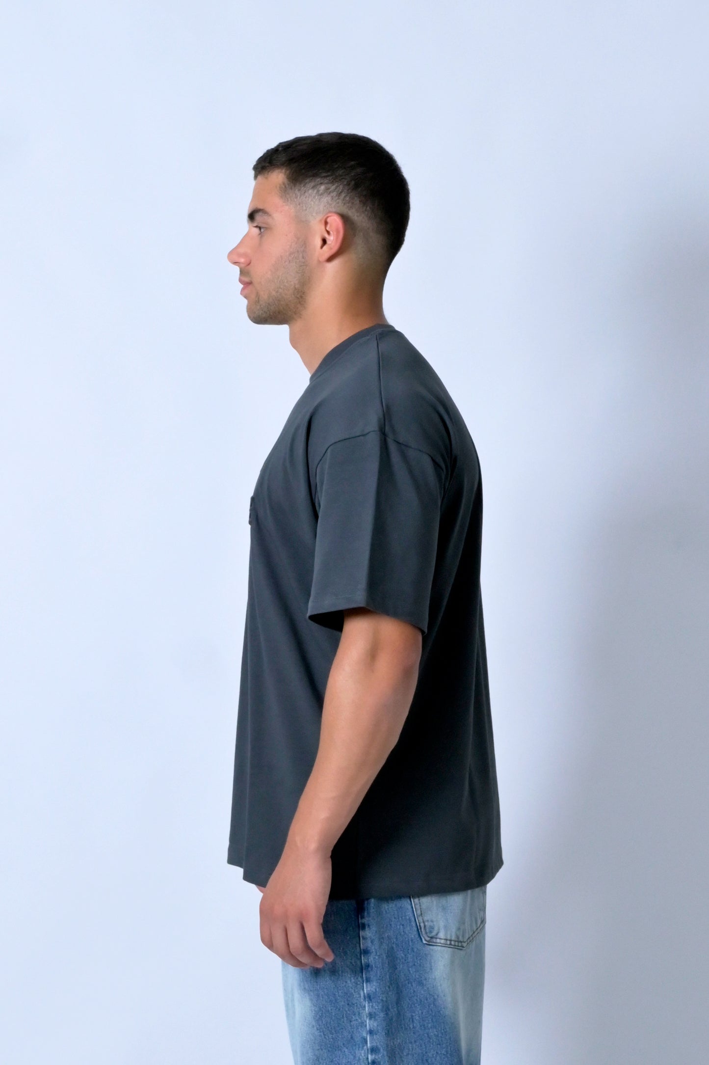 Montaigne Grey