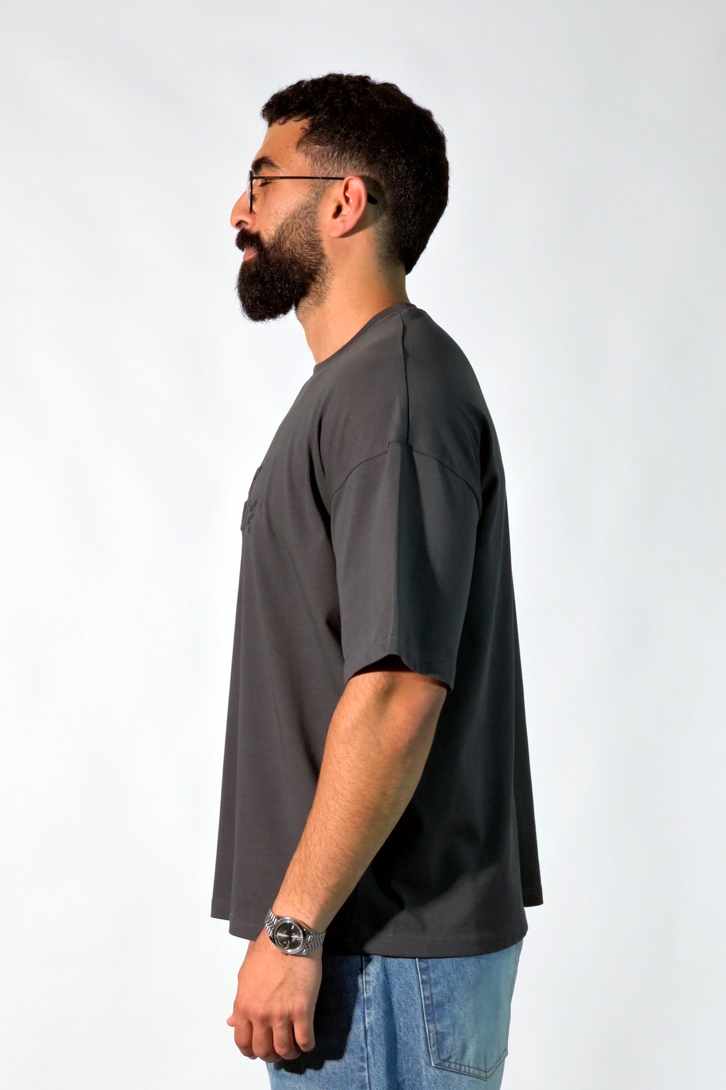 Montaigne Grey